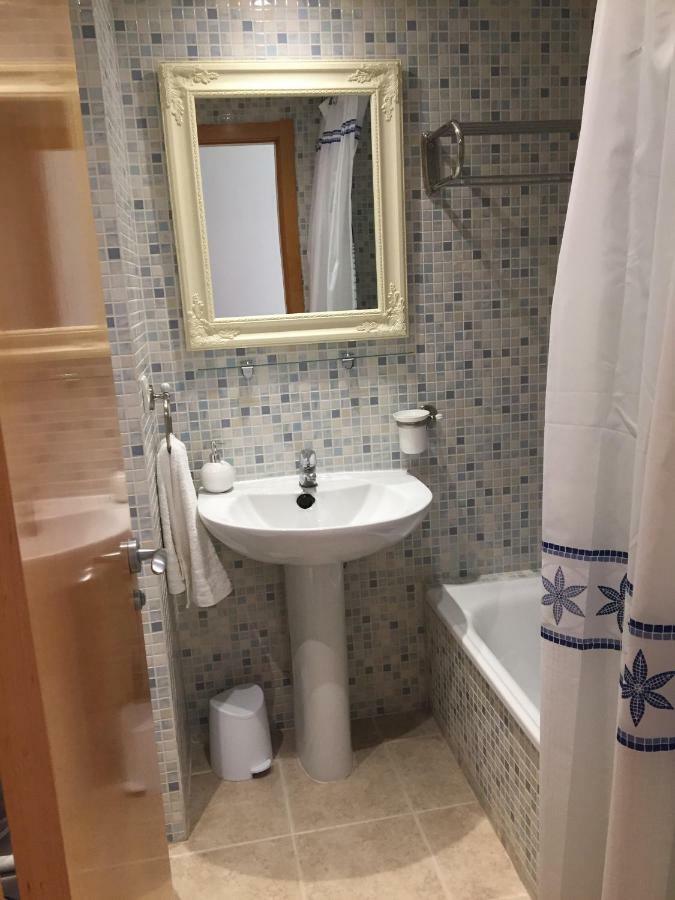 Madre Mia Apartment 카사레스 외부 사진